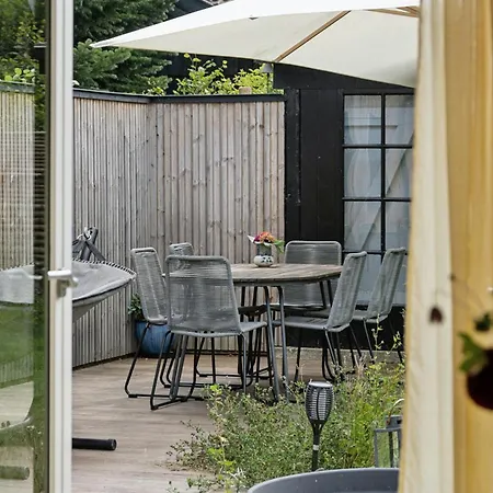 Сasa de vacaciones Modern Summer House Near Gudmindrup *