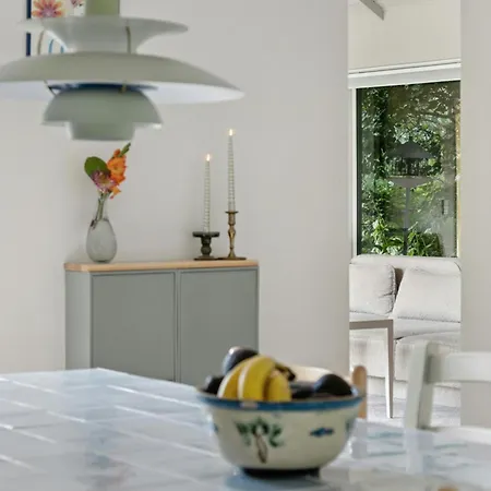 Modern Summer House Near Gudmindrup Сasa de vacaciones Højby