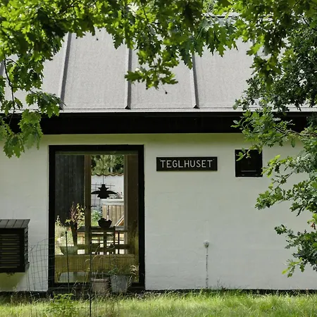 Modern Summer House Near Gudmindrup