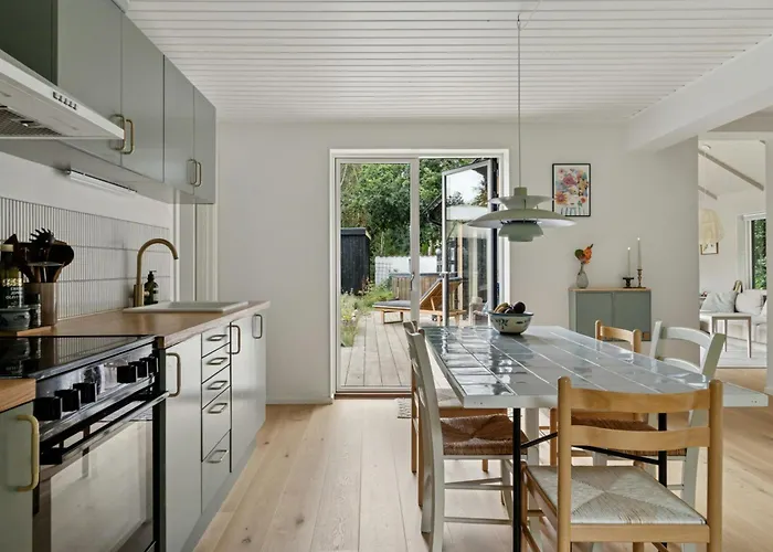 بيت للعطل Modern Summer House Near Gudmindrup *