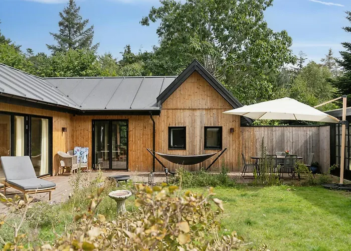 بيت للعطل Modern Summer House Near Gudmindrup *